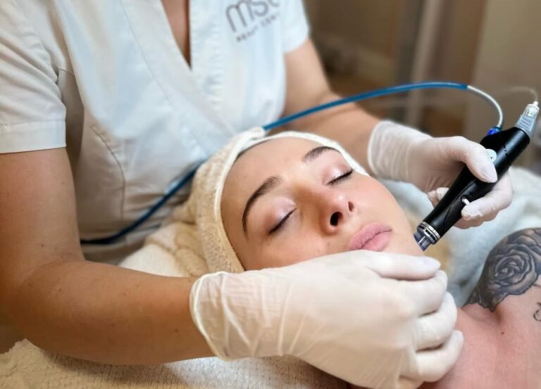 All in 1 Hydrafacial für dich und deine Mama ✨Wir hoffen, dass du @saltnpepaaa und deine Mama Fr